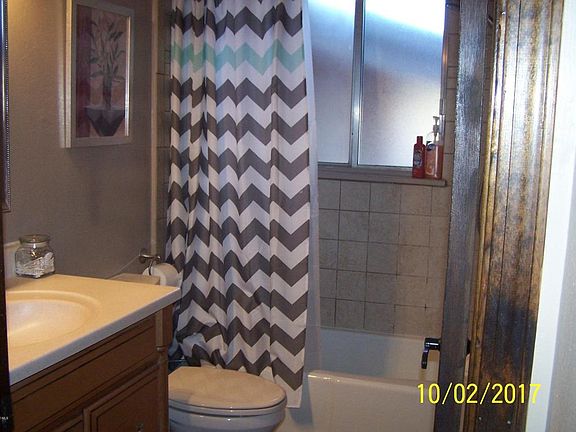 5th image of 3006 Sullivan Ave
