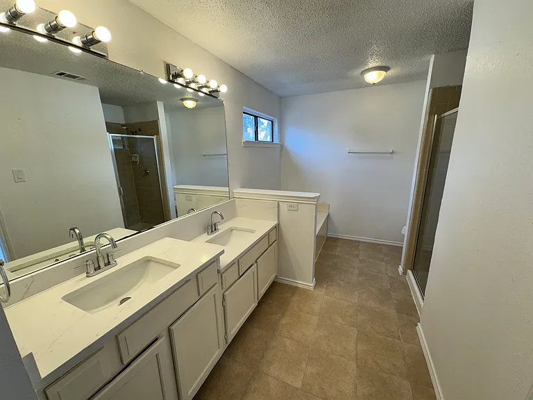 781 Pierre Ln — Photo 47