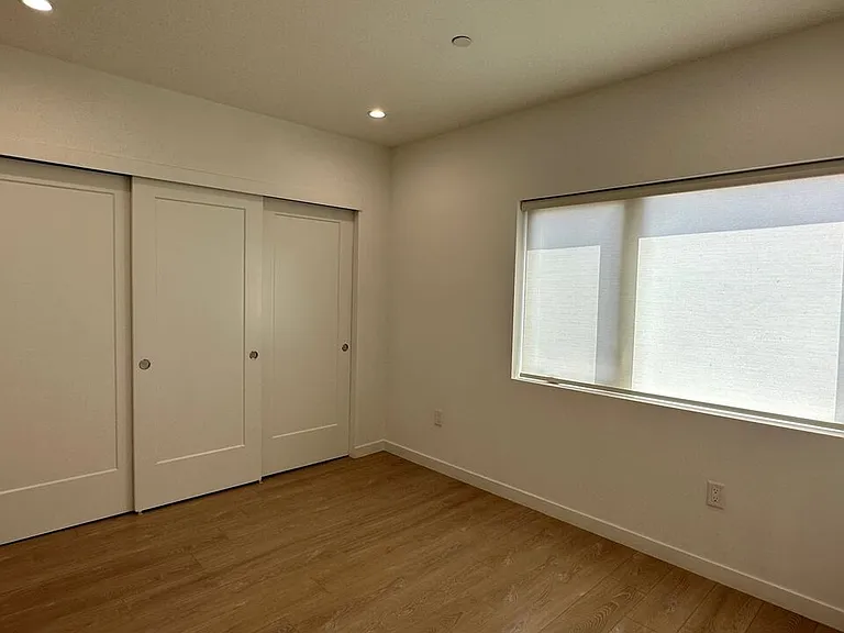 5226 Satsuma Ave — Photo 23