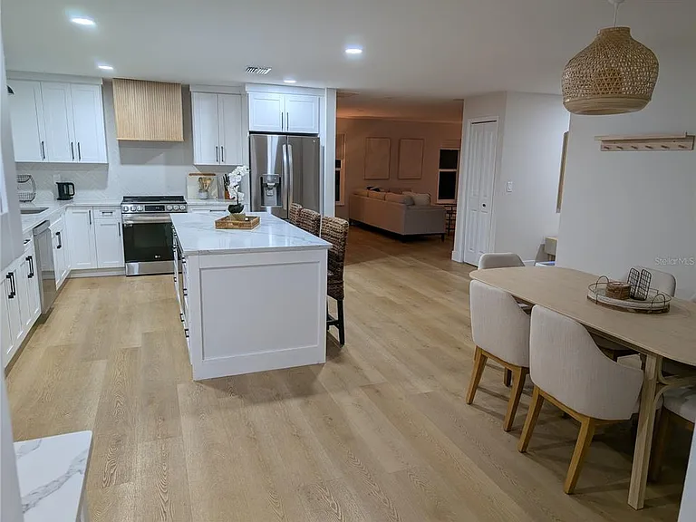 1455 Fairway Dr — Photo 9