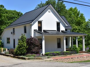 6287 Riverview Rd, Peninsula, OH 44264