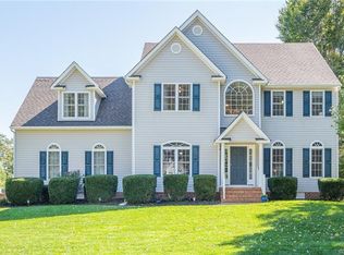 8000 Longfellow Pl, Midlothian, VA 23112