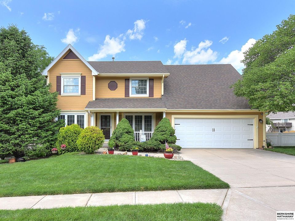 1st image of 21844 Plum Creek Dr