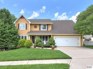 21844 Plum Creek Dr, Gretna, NE 68028