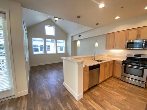 Modern, Spacious Townhome Coming Soon in Highly Desirable Seabright Neighborhood, 103 Jacobs Ln, Santa Cruz, CA 95062