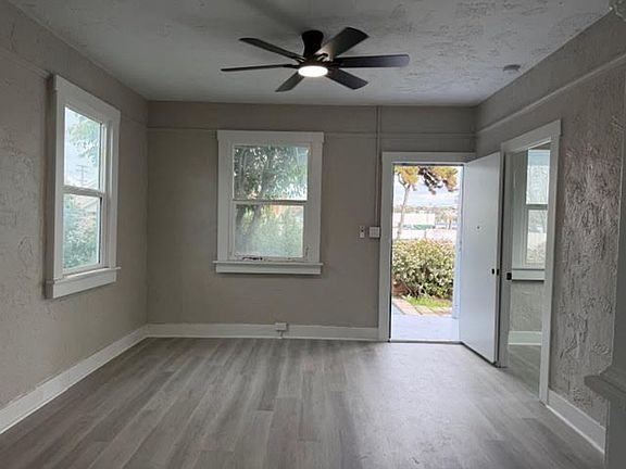 3rd image of 3225 Island Ave