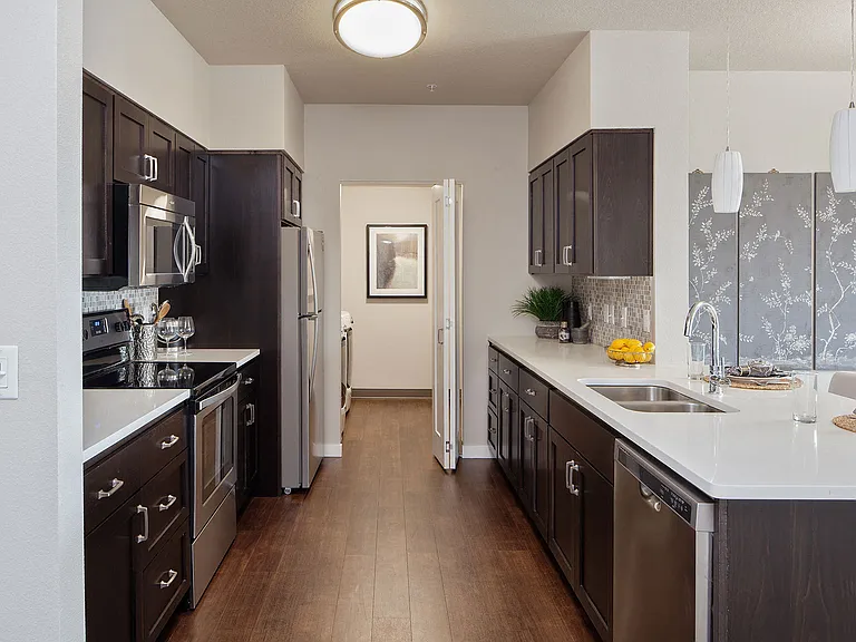 Kitchen storage