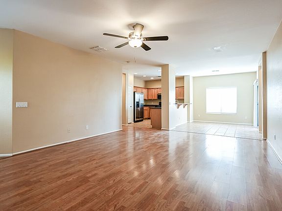 3rd image of 41920 N 45th Gln