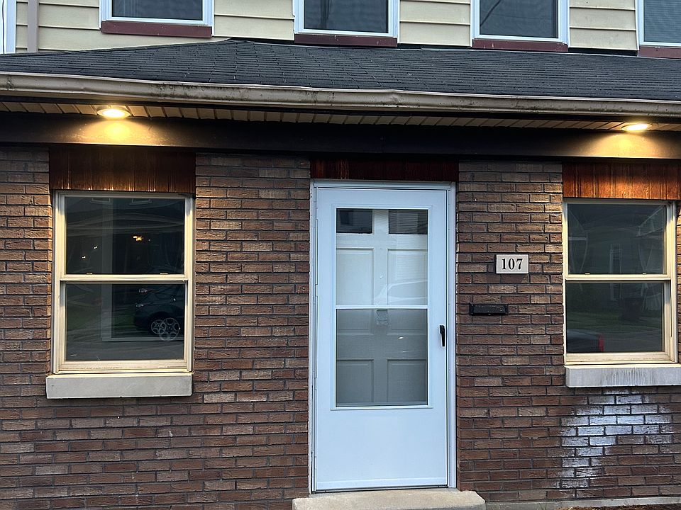 1st image of 107 E Broadway St #109