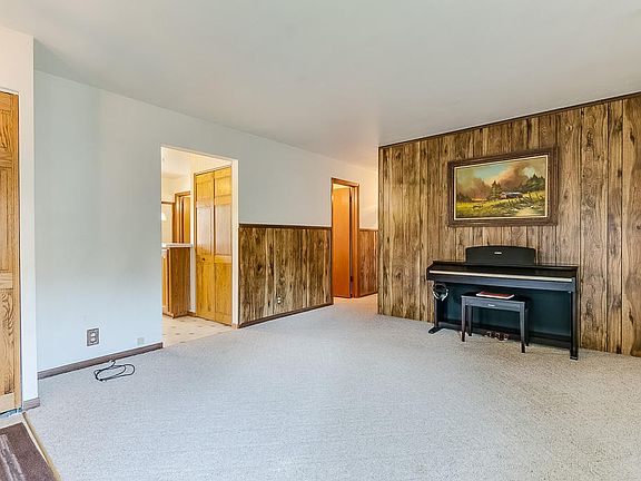 3rd image of 1775 20th Ave