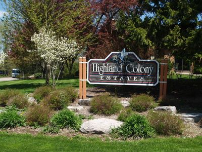 12916 N Colony Dr, Mequon, WI, 53097