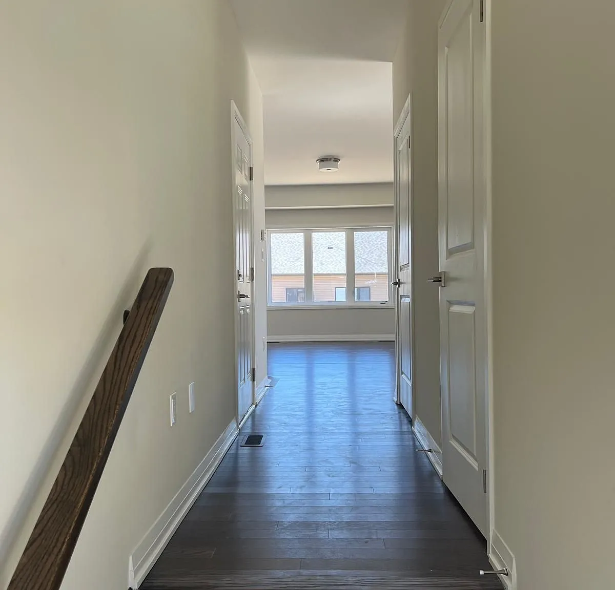4 bed, $3,200 — Photo 2