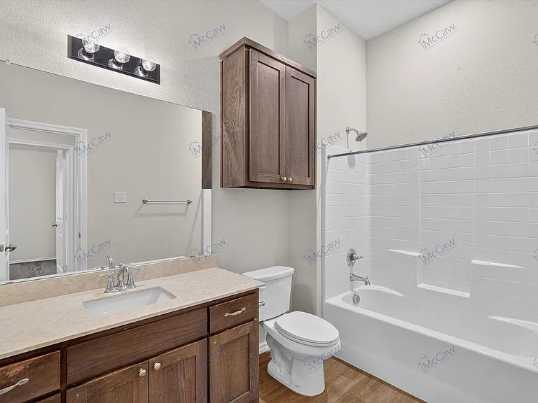 324 Greenhaven Dr — Photo 18