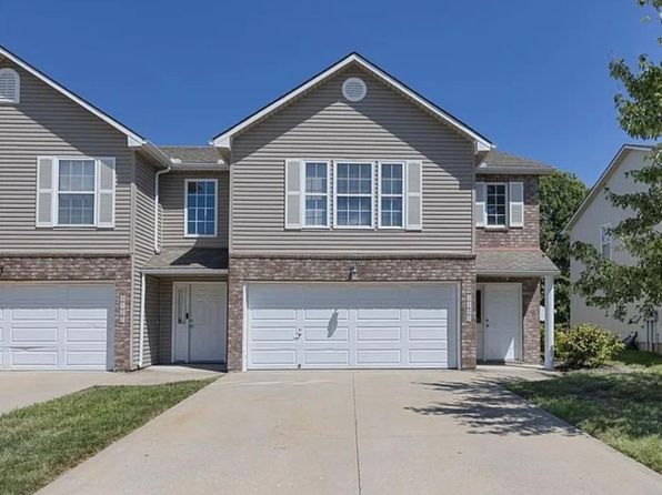 3125 NW Gateway Dr