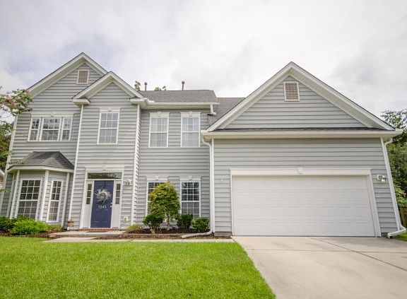 2nd image of 5243 Lenora Dr