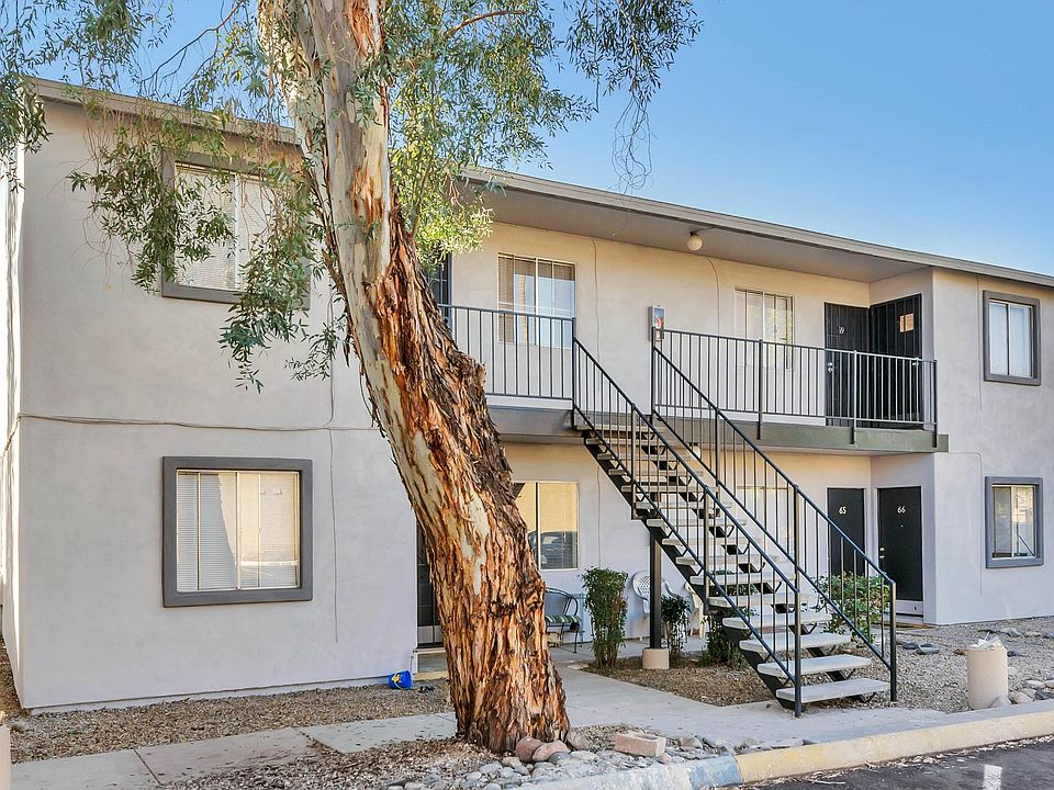 1st image of 2602 W Glenrosa Ave