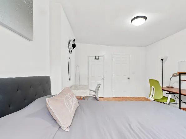 430 West 46th Street image 13 of 14