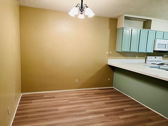 Dinning room area.