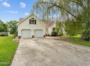 132 Mack Jones Rd, Moyock, NC 27958