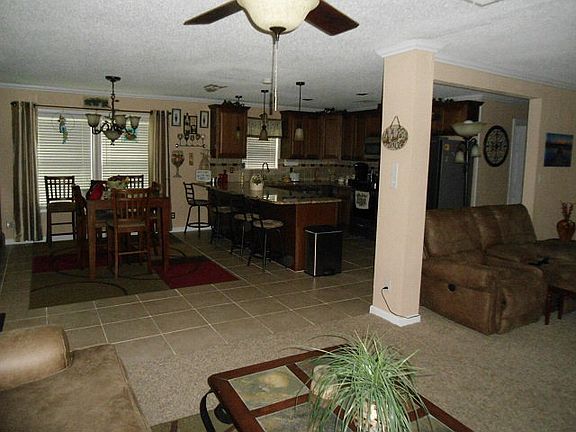 2nd image of 168 Harbor Dr