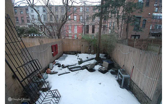 Rented by Douglas Elliman | media 29