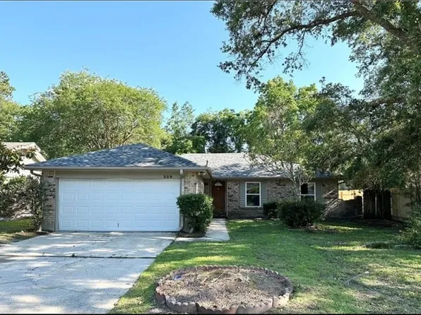 229 Foxbriar Ct, Slidell, LA 70461