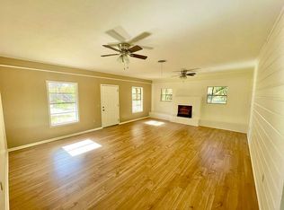 2105 Howard Ave, Lufkin, TX 75901