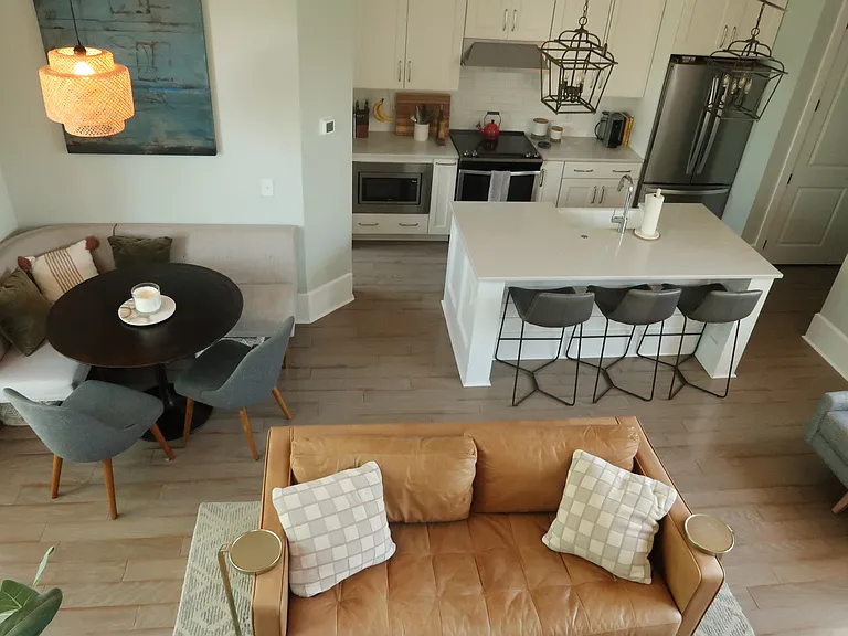 994 Key Colony Ct — Photo 12