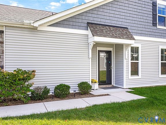 3rd image of 1420 Westhall Gardens Dr