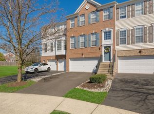 303 Hilltop Ct #13, Warrington, PA 18976