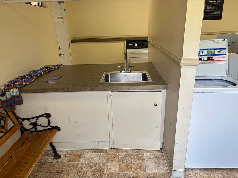 1705 Heatheridge Rd #O102 — Photo 9