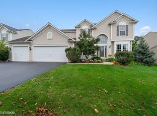 2907 Dartmouth Ln, Dundee, IL 60118