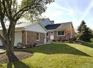 1917 Pepper Valley Dr, Geneva, IL 60134