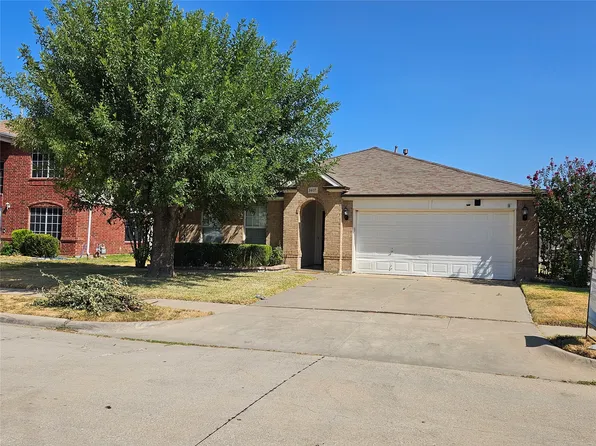 1407 Autumncrest Dr, Arlington, TX 76002
