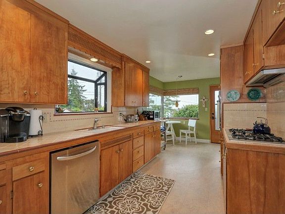 Gas Range and updated SS Appliances