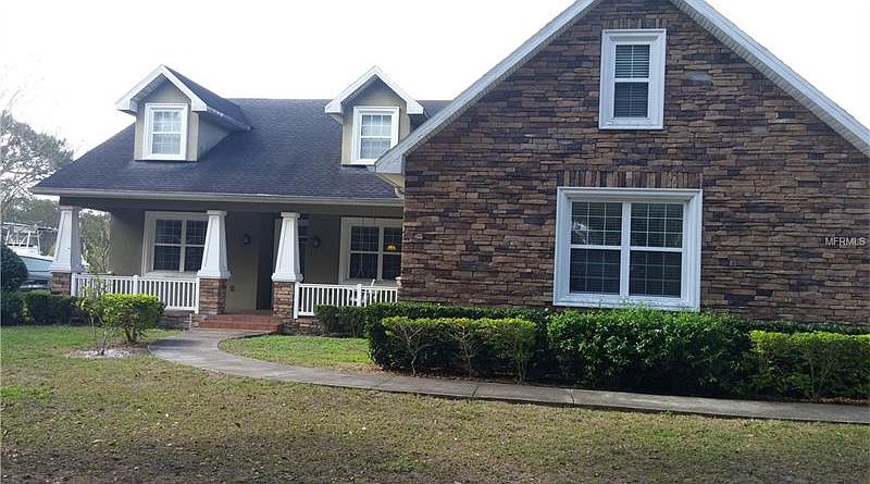 1st image of 8922 Pinecrest Dr