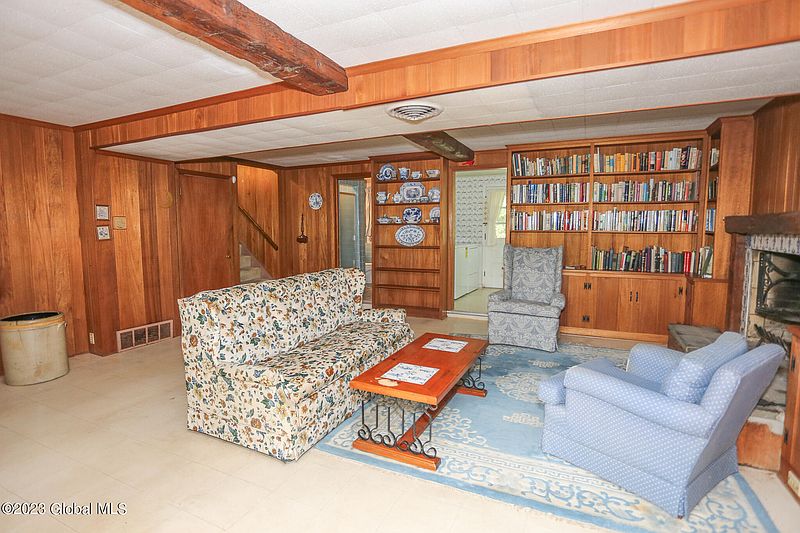 3rd image of 134 Birch Lane