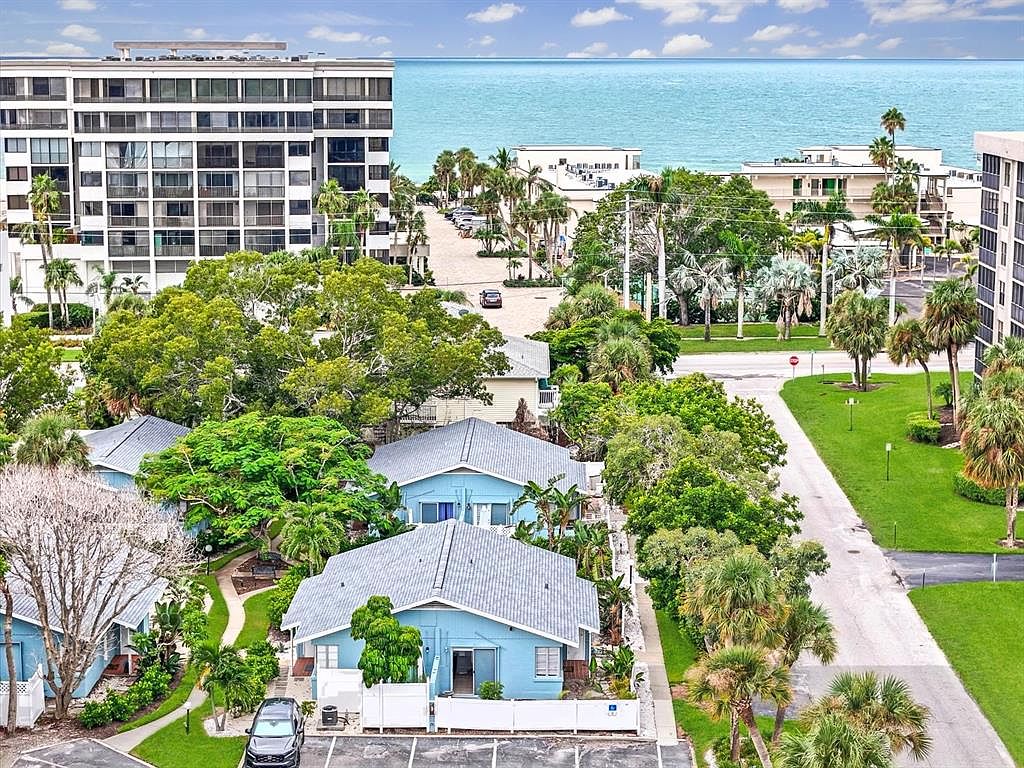 よっしゃ　ベジットAPT-0016 SRパラレル⭐︎ 170 Roosevelt Dr APT 1, Sarasota, FL 34236 | MLS #A4662418 | Zillow