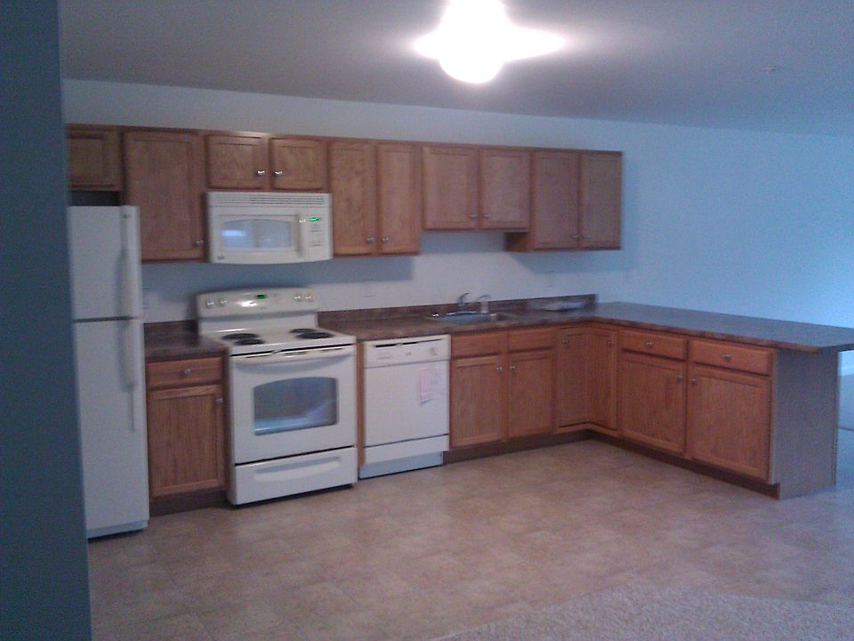 2nd image of 119 Wareham Rd APT 205