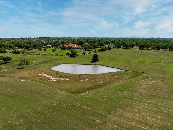 4th image of 5200 Cross Timbers Rd