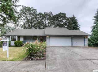 2431 Crestbrook Dr NW, Salem, OR 97304