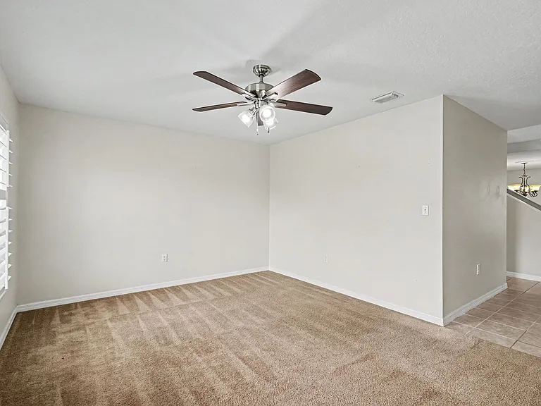5353 Outlook Dr — Photo 2