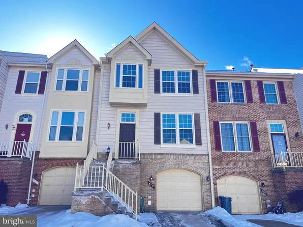 8052 Hilliard Dr, Manassas, VA 20109