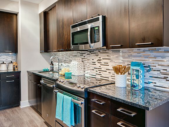 2nd image of 44 Maryland Ave APT 1506