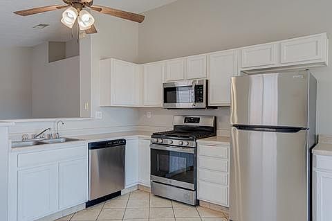 4th image of 10627 Shooting Star St NW