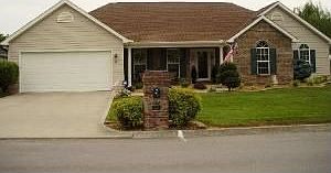 1st image of 953 Paxton Dr