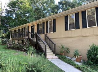 200 Denna Dr, Alpharetta, GA 30009