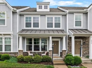8030 Rutland Village Dr, Mechanicsville, VA 23116