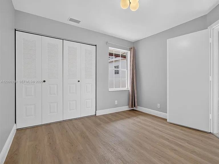 1520 Seabay Rd — Photo 51