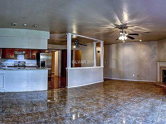 4th image of 3791 Leisure Ln